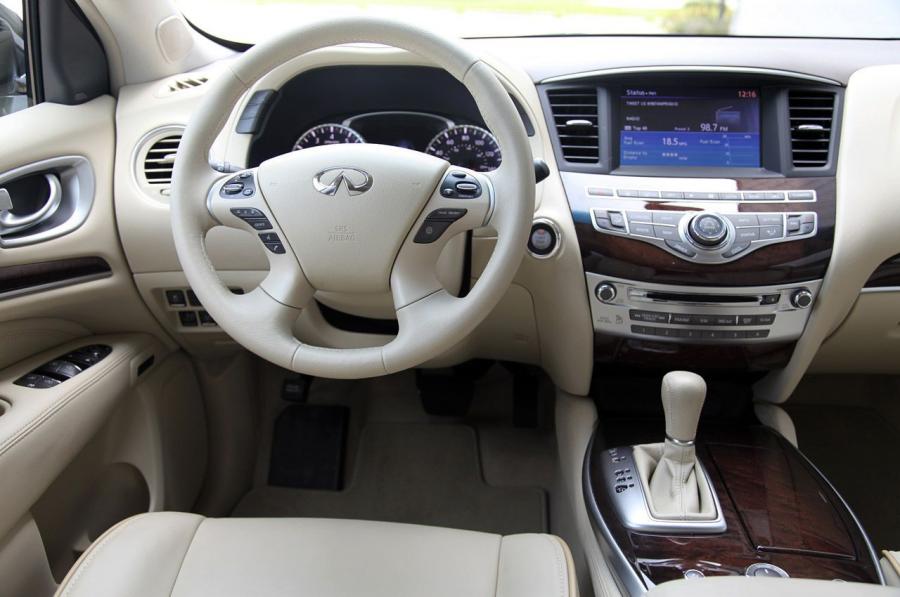  Infiniti JX35 2013 года  (фото 61 из 95)